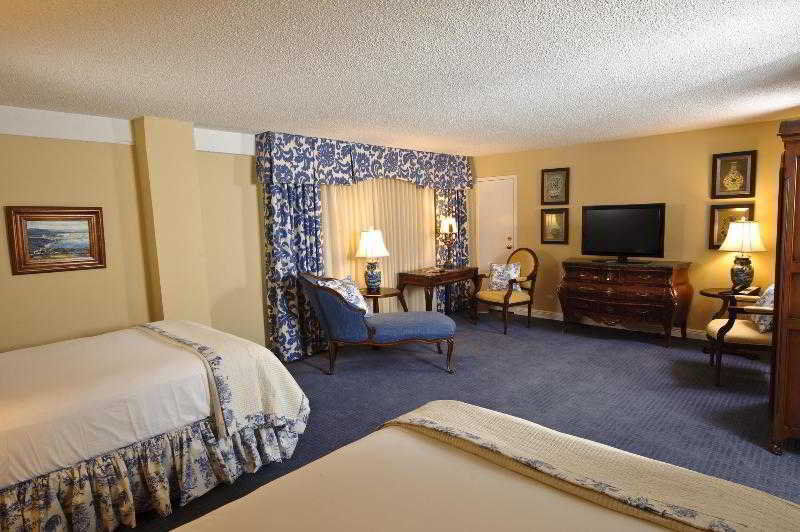 Four Points By Sheraton French Quarter New Orleans Exterior photo